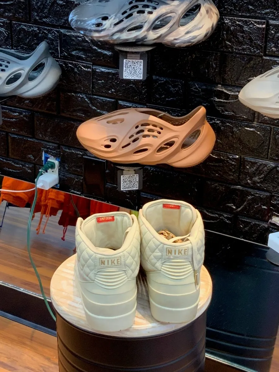 Just Don x Air Jordan 2 Retro 'Beach' - Gently Enjoyed (Used) Men 13