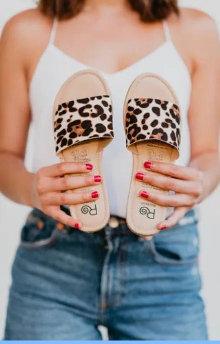 Roll Up-Cat Walk Sandal
