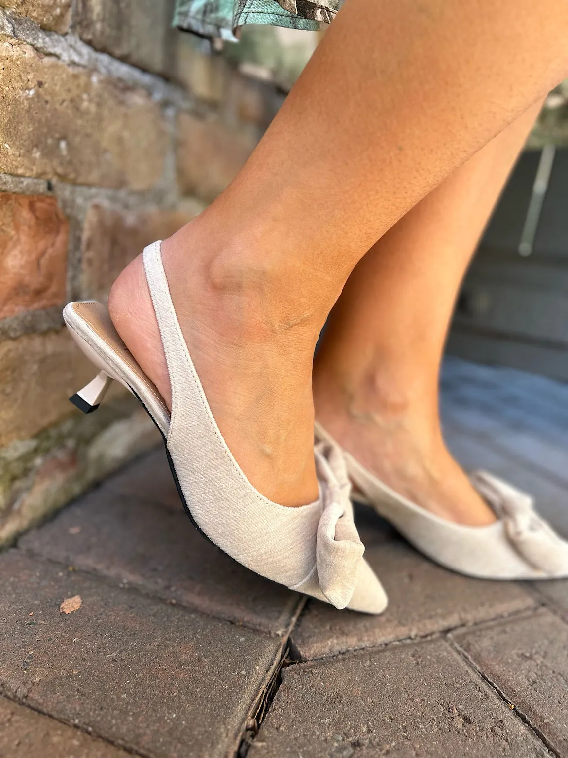 Stone Kitten Heel Bow Shoes