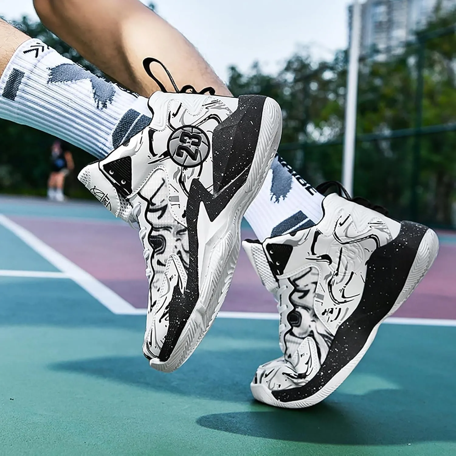 Unisex Basketball Shoes Anti Slip Breathable Fashionable Graffiti Sports Training Boots
