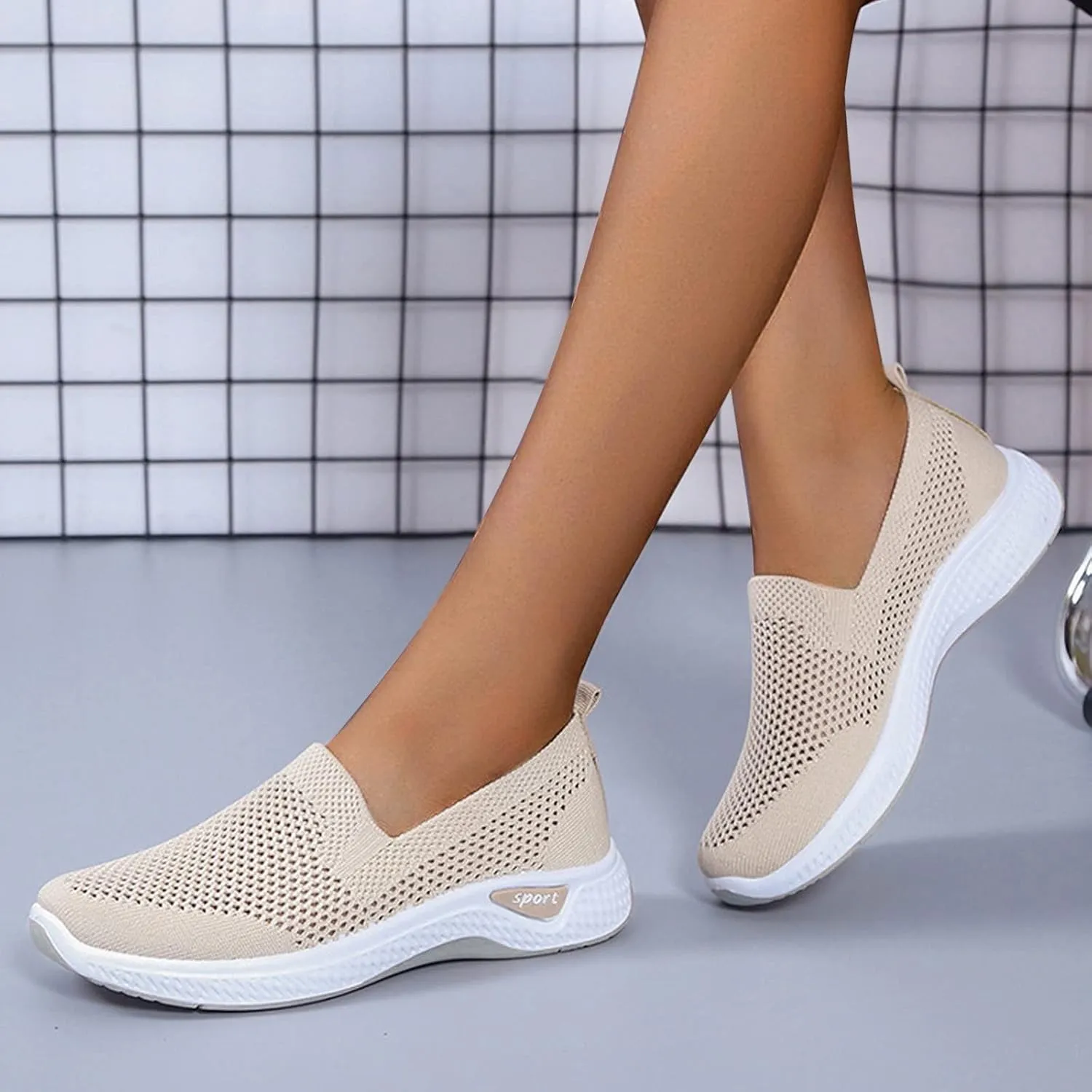 Women Lightweight Slip On Shoes Casual Comfortable Walking Sneakers Canvas Flats Non Slip Breathable Loafers