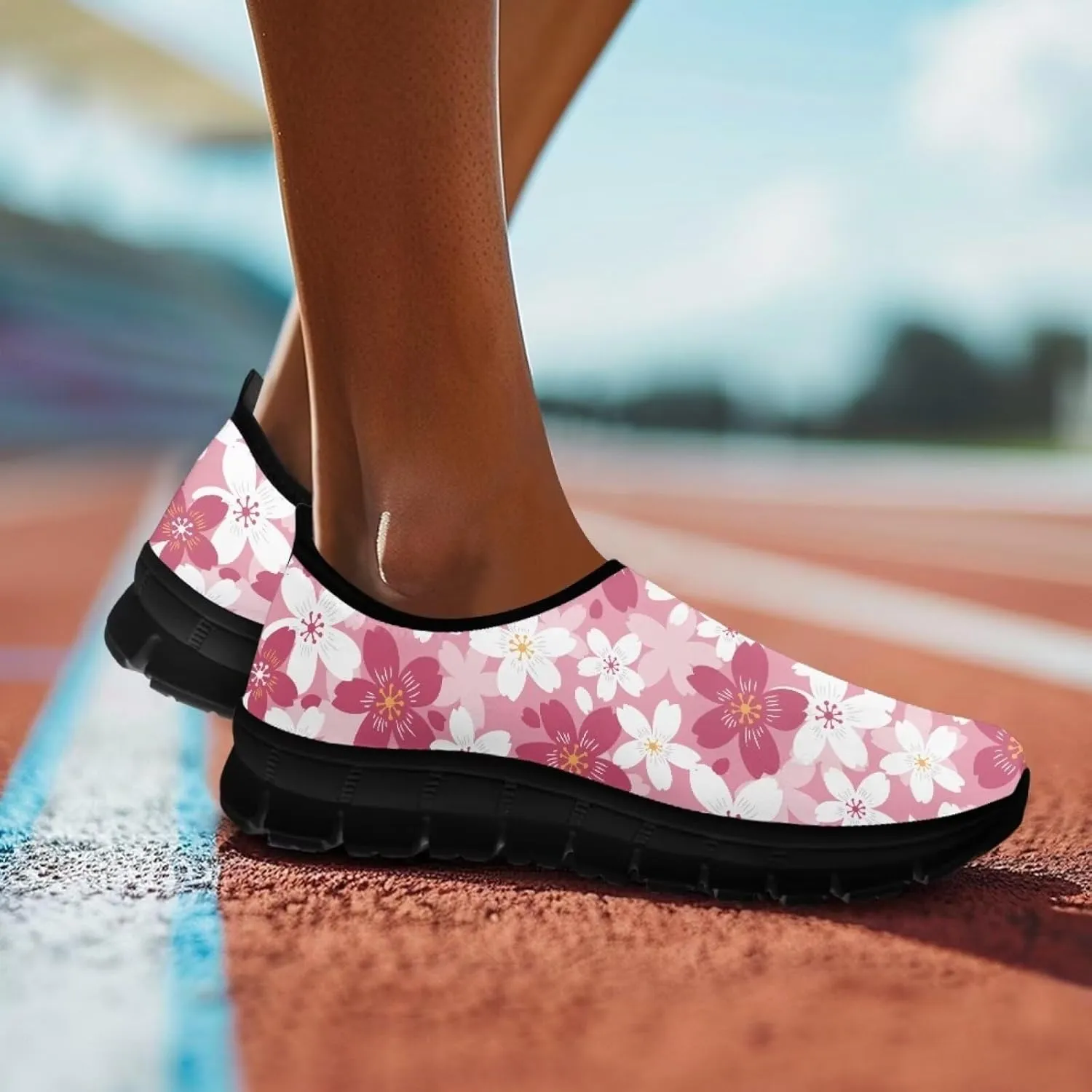 Women's Slip On Walking Shoes Anti Slip Casual Running Stylish Mesh Lightweight Sneakers