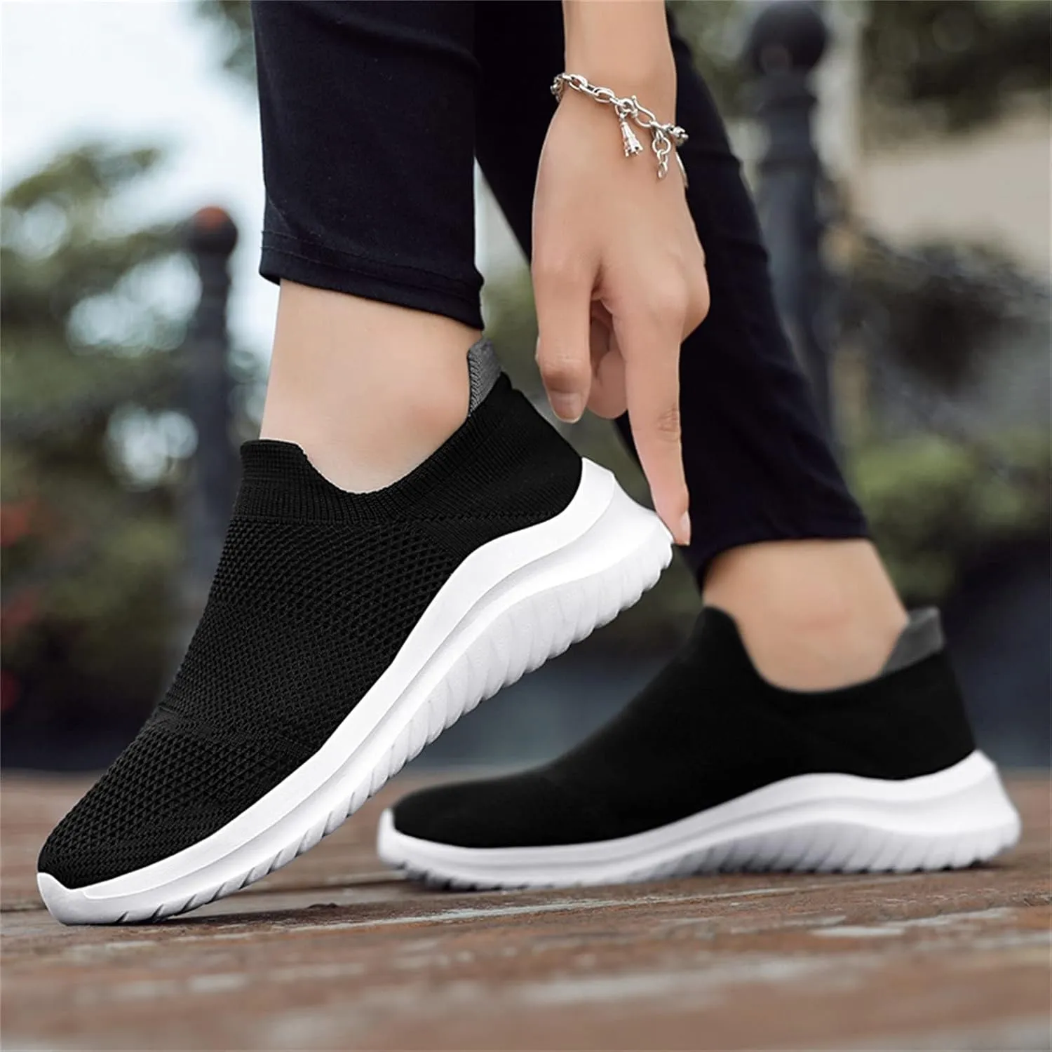 Women's Walking Shoes Non Slip Running Shoes Lightweight Fashion Sneakers Workout Shoes Breathable Athletic Shoes