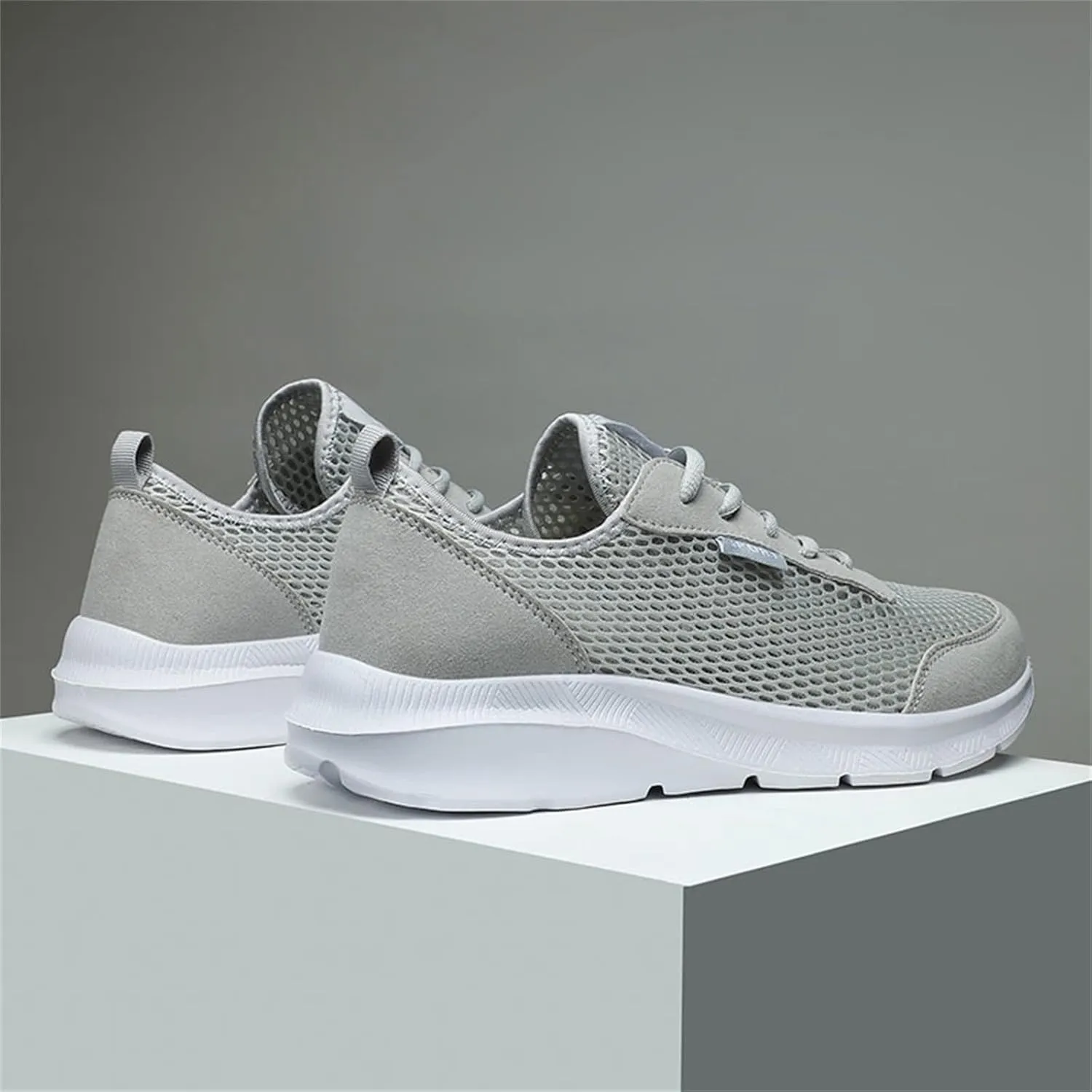 Workout Athletic Sport Shoes for Men Breathable Mesh Comfortable Tennis Shoe Men's Stylish Lightweight Sneakers
